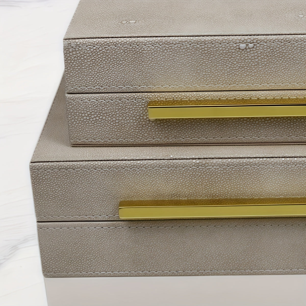 Vintage-Inspired Pearl & Fish Design Jewelry Box - Beige Faux Leather with Golden Handles, Alloy Frame, Textured Finish - Elegant Storage for Bracelets, Earrings, Necklaces & More - Perfect for Bedroom, Closet, or Gift, Jewelry Gift Box, Bedroom Decor,