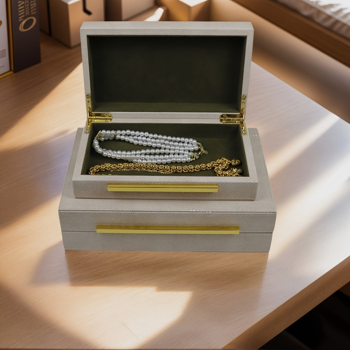 Vintage-Inspired Pearl & Fish Design Jewelry Box - Beige Faux Leather with Golden Handles, Alloy Frame, Textured Finish - Elegant Storage for Bracelets, Earrings, Necklaces & More - Perfect for Bedroom, Closet, or Gift, Jewelry Gift Box, Bedroom Decor,