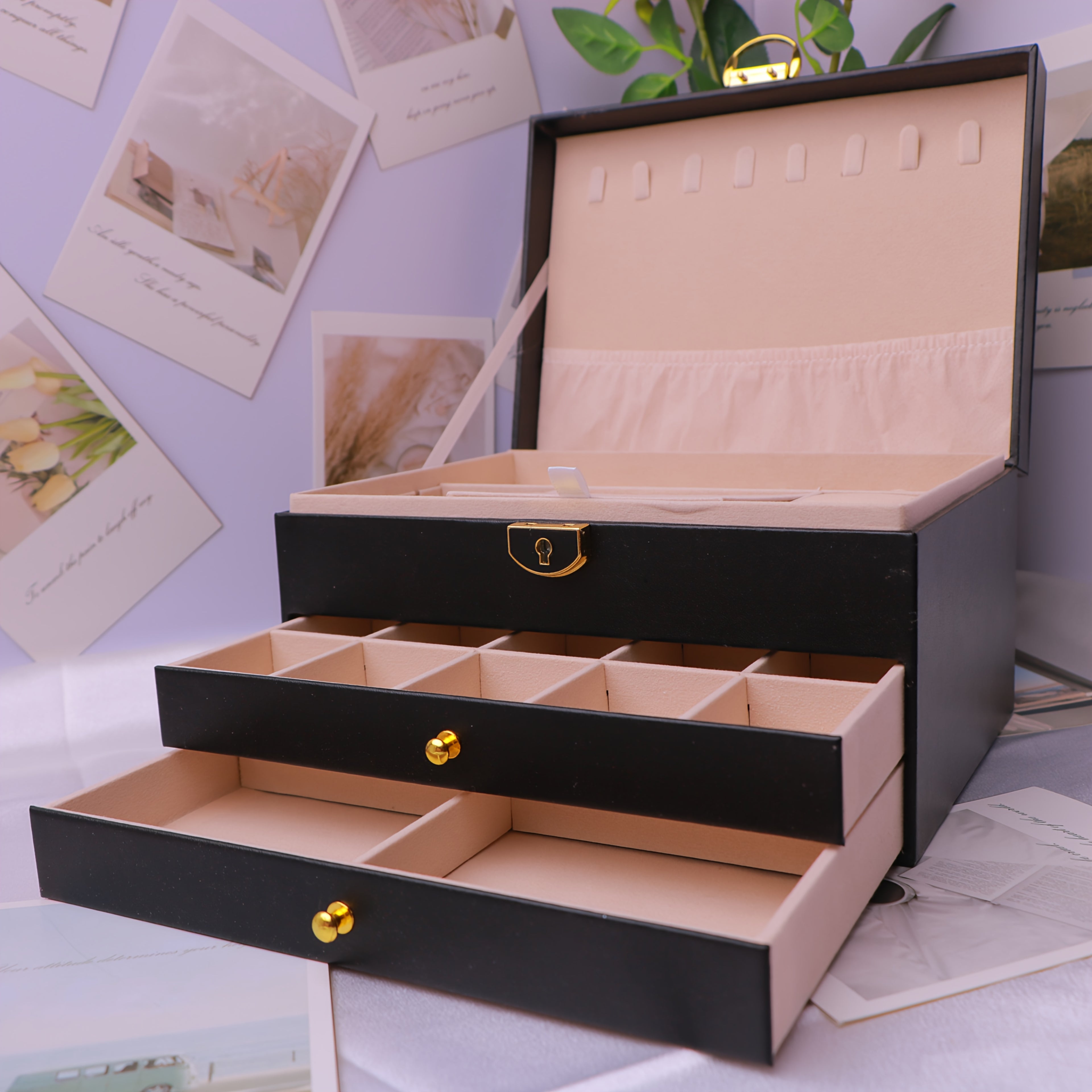 3-Tier Jewelry Box Organizer with Key Lock - Elegant Green & White, Soft-Lined Compartments, Secure Locking Lid - for Earrings, Rings, Necklaces, Bracelets - Perfect Gift for Women, Home or Salon Decor - Durable Synthetic Faux Leather Construction, Large