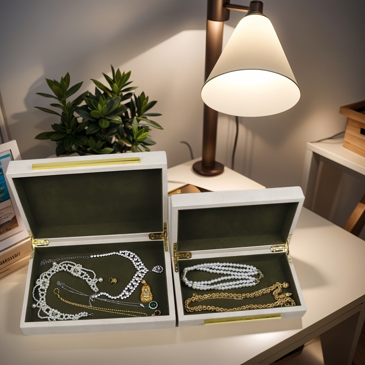 Vintage-Inspired Pearl & Fish Design Jewelry Box - Beige Faux Leather with Golden Handles, Alloy Frame, Textured Finish - Elegant Storage for Bracelets, Earrings, Necklaces & More - Perfect for Bedroom, Closet, or Gift, Jewelry Gift Box, Bedroom Decor,