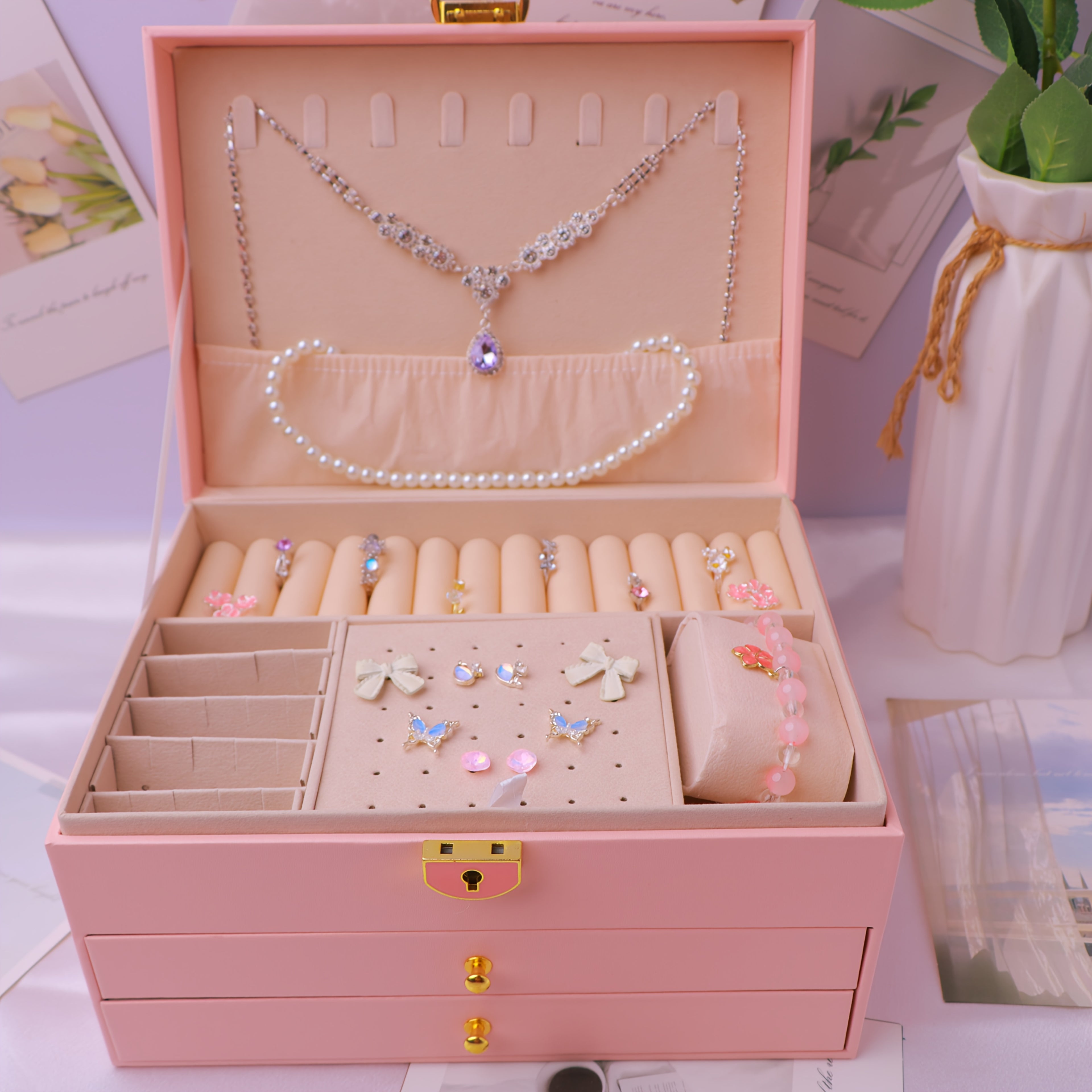 3-Tier Jewelry Box Organizer with Key Lock - Elegant Green & White, Soft-Lined Compartments, Secure Locking Lid - for Earrings, Rings, Necklaces, Bracelets - Perfect Gift for Women, Home or Salon Decor - Durable Synthetic Faux Leather Construction, Large