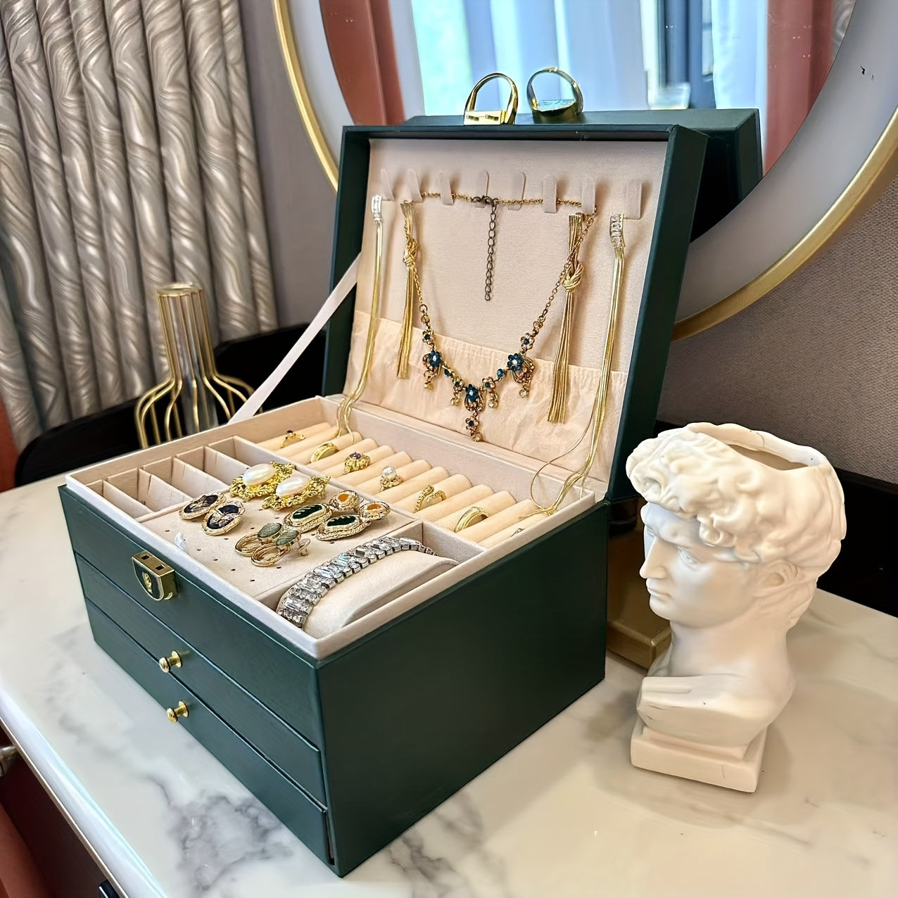 1pc Elegant Faux Leather Jewelry Box with Key Lock - Large Capacity Organizer for Earrings, Rings, Necklaces & Bracelets - Vintage Style Desktop Storage, Ideal Gift for Women, Mother'S Day Present, Jewelry Gift Box, Jewelry Boxes